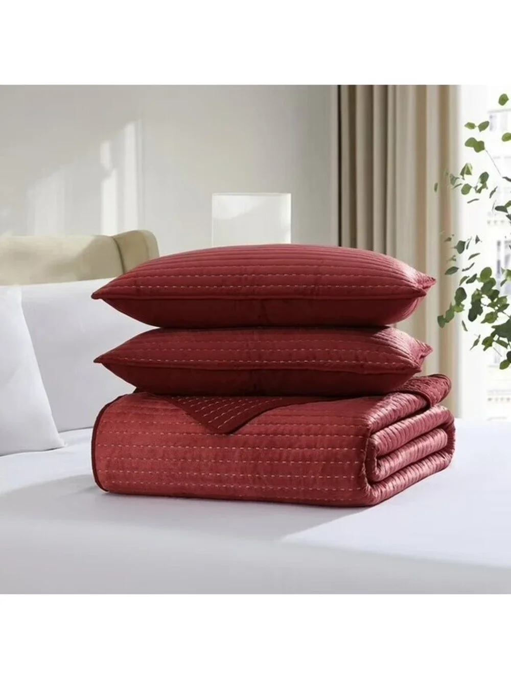 Lenox 3-Piece Quilt Set in Red KING size